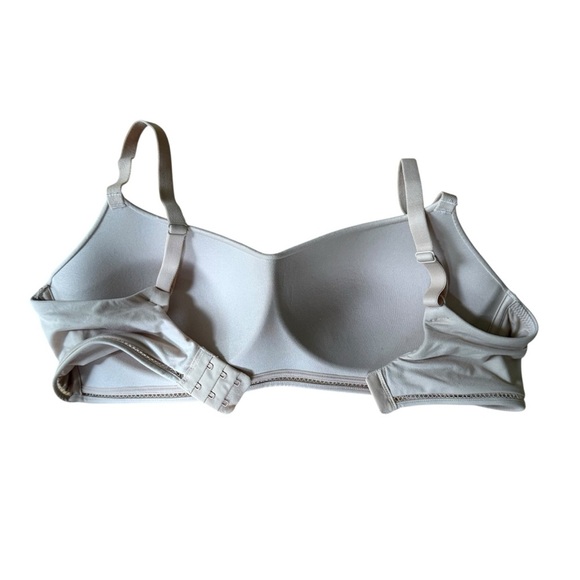 Auden Bra Lightly Lined Wirefree Smooth Under Clothes Works With Wider Neckline - Picture 3 of 7